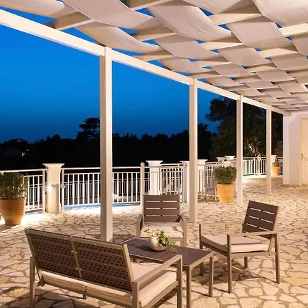 Ionian Mansion * Antipata (Sami)