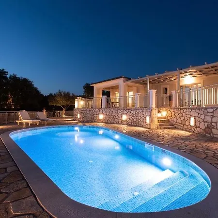 Ionian Mansion فيلة Antipata (Sami)