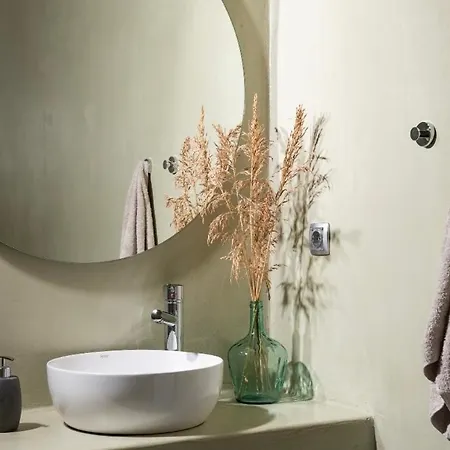 Ionian Mansion فيلة